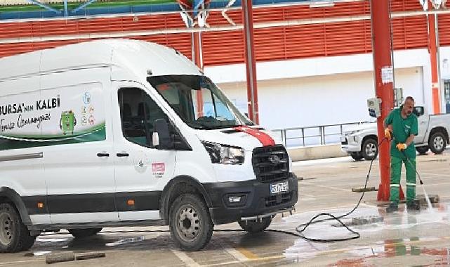 Osmangazi’de Kurban Kesim Alanları Titizlikle Temizleniyor