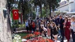 “Öz annemizsiniz, hepimiz sizin çocuklarınızız”