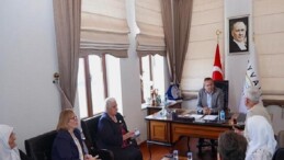 Srebrenitsa Anneleri Ayvalık’ta: “Acımızı unutmadık, unutturmayacağız”