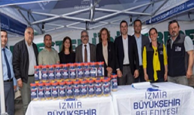 Tireli incir üreticisine ekşilik böceğine karşı tuzak dağıtıldı