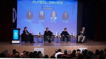 Türk Futbolunun Sıkıntıları ve Geleceği Tepede Tartışıldı