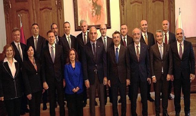 Türkiye Bankalar Birliği İdare Heyeti, Kültür ve Turizm Bakanı Mehmet Nuri Ersoy ile bir ortaya geldi