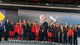 Türkiye Basketbol Federasyonu iş birliğiyle konsept mağaza açıldı