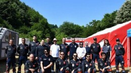 Afet kahramanları eğitim kampında buluştu