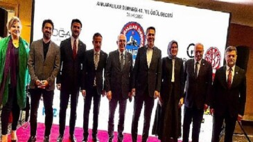 ‘AHİD 41. Yılında Ödül Merasimi Düzenledi’
