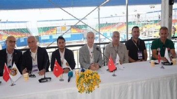 Alanya, dünya plaj voleybolunun merkezi oluyor “Mükemmeliyet Merkezi” imzaları atıldı