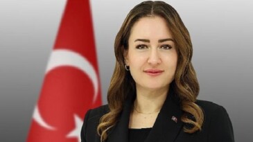 Antalya Büyükşehir Belediyesi Lider Vekili Büşra Özdemir’in Babalar Günü İletisi
