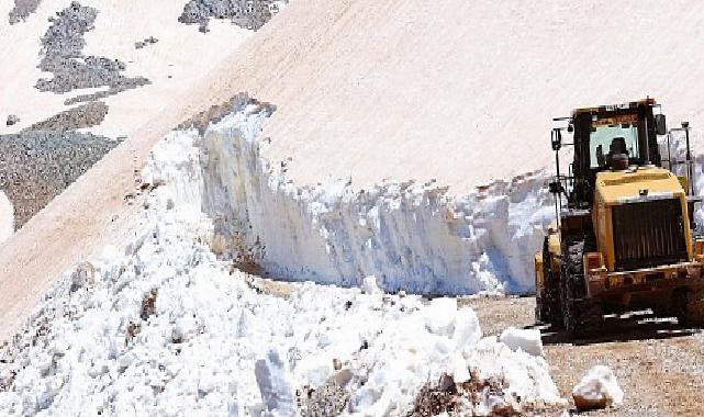 Antalya’da Haziran ayında karla çaba çalışması