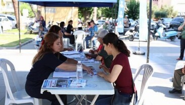 Aydın Büyükşehir Belediyesi Taşınabilir Ağız ve Diş Sıhhati Klinikleri’ne Yoğun İlgi