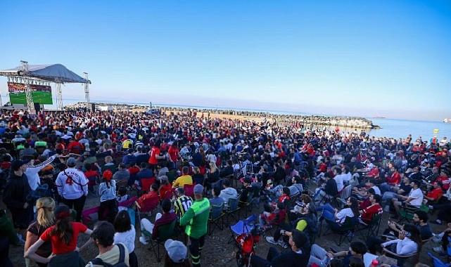 Bakırköy’de Dünya Kupası Coşkusu
