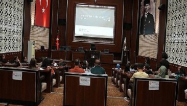 Belediye çalışanına resmi yazışma eğitimi