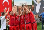 Bornova’da dostluk kazandı