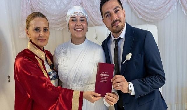 Bu tarihi unutana aşk olsun