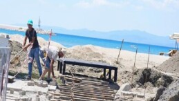 Burhaniye Belediyesi Fen İşleri Gruplarından Aralıksız Hizmet