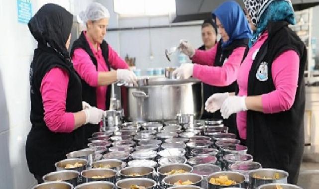 Burhaniye Belediyesi’nden Binlerce Haneye Dayanak Eli