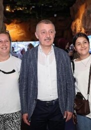Büyükakın’dan çocuklarla dolu bir gün