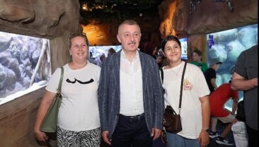 Büyükakın’dan çocuklarla dolu bir gün