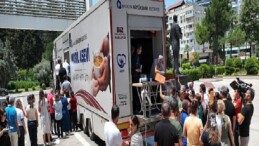 Büyükşehir Belediyesi’nden aşure ikramı