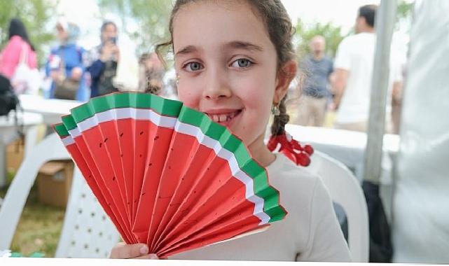 Büyükşehir, İzmit’i bayram yerine çevirdi