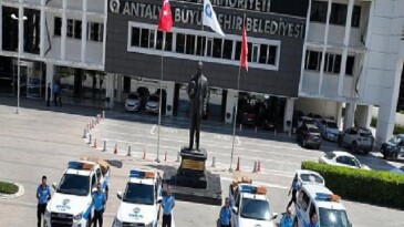 Büyükşehir zabıtasından geçersiz parfüme geçit yok
