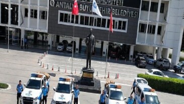 Büyükşehir zabıtasından geçersiz parfüme geçit yok