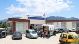 Büyükşehir’den Antalya’nın dört bir yanına arı kovanı dayanağı