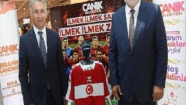 Canikli Bayanlardan A Ulusal Gruba Tam Destek 