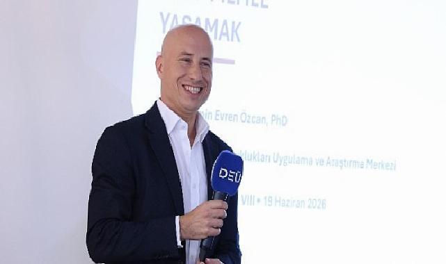 DEÜ Bilim Kafe Sohbetleri’nin 8’inci Buluşmasında “Kalp Pili ile Yaşamak” Konuşuldu