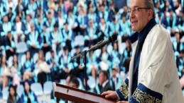 DEÜ İzmir Meslek Yüksekokulu’nda Mezuniyet Coşkusu