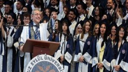 DEÜ Tıp Fakültesi’nde 48. Devir Mezuniyet Coşkusu Yaşandı