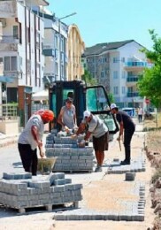 Didim Belediyesi’nden Efeler ve Yeni Mahalle’de Yol Bakım ve Tamirat Çalışması