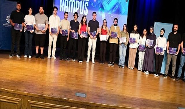 Dijital Kampüs’te yetişen 237 genç sertifikalarını aldı
