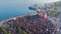 Dünya Kupası Coşkusu İstanbul’un Meydanlarına Taşındı