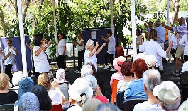 Etkin Yaşlı Merkezi’nde veda programı