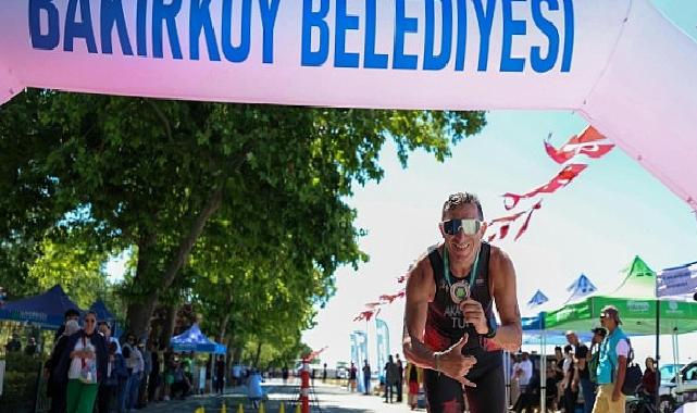 Florya Kıyısı’nda Nefes Kesen Triatlon Heyecanı