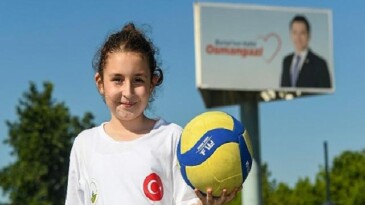 Geleceğin Voleybolcuları Osmangazi’de Yetişiyor