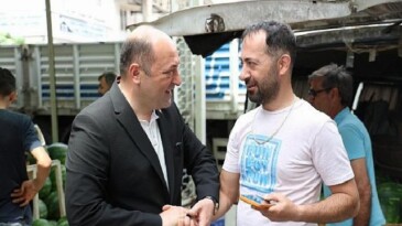 Geyve Kapalı Pazar Yeri Yenileniyor