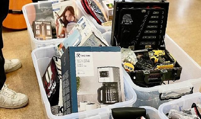 İETT’de Bulunmuş Eşyalar Müzayedede Satışa Çıktı