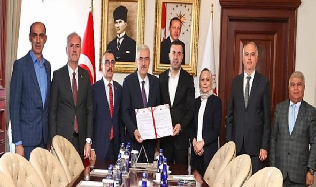 İnegöl’ün Yeni Aile Sıhhati Merkezi İçin İmzalar Atıldı
