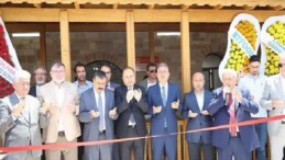 İzmir Bakırçay Üniversitesi Faruk Demir Camii İbadete Açıldı