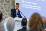 İzmir sahneye çıkıyor