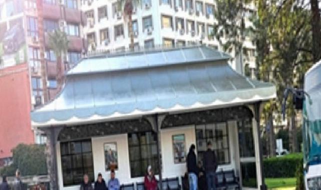 İzmir’in kimliğini yansıtan sembolik durak