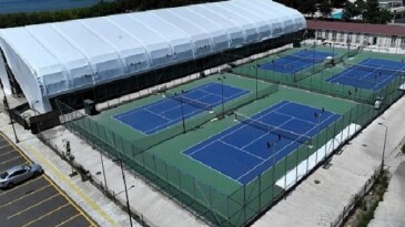 İzmit Tenis Spor Merkezi’ne 4 kapalı tenis kortu
