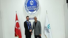 Kağıtspor’da kan değişimi