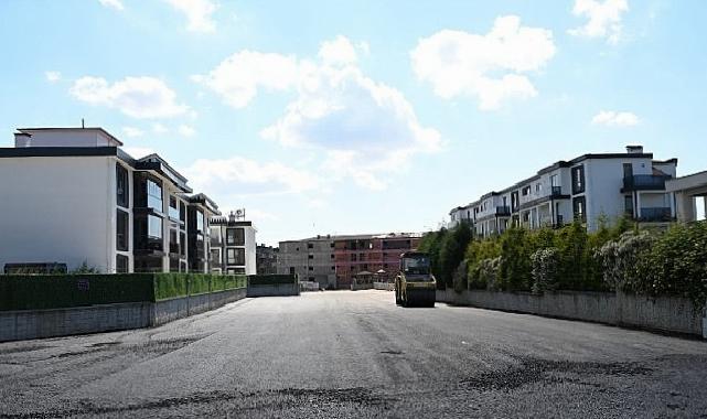Kartepe’de Asfalt Seferberliği Sürüyor