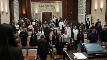 Keçiören’de Stajyerlerin Geleceğine İstikamet Verecek Eğitim