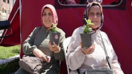 Keçiören’de Uyuşturucuyla Çaba Günü Kapsamında Fidan ve Fide Dağıtıldı