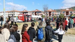 Kent Lokantası Öğrenci Otobüsleri Tatile Girdi: Lider Sengel’den Öğrencilere Tatil Bildirisi