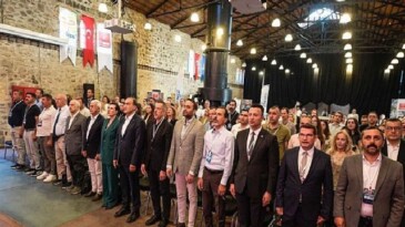 Kıyı Kentlerinin Ortak Sıkıntıları İzmir’de Ele Alındı