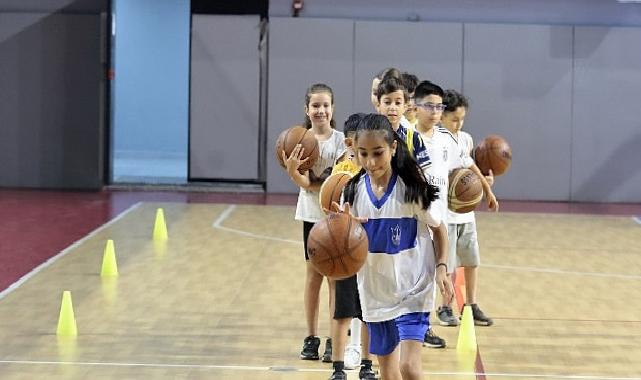 Konak’ın fiyatsız yaz spor okullarında kayıt periyodu başladı